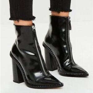 Steve Madden Dominate Sz 10 Faux Leather Black Studded Ankle Heel Boots